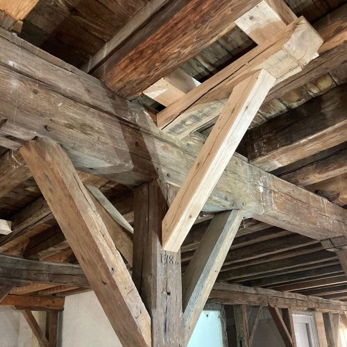 Restauration renovation reparation bois charpente